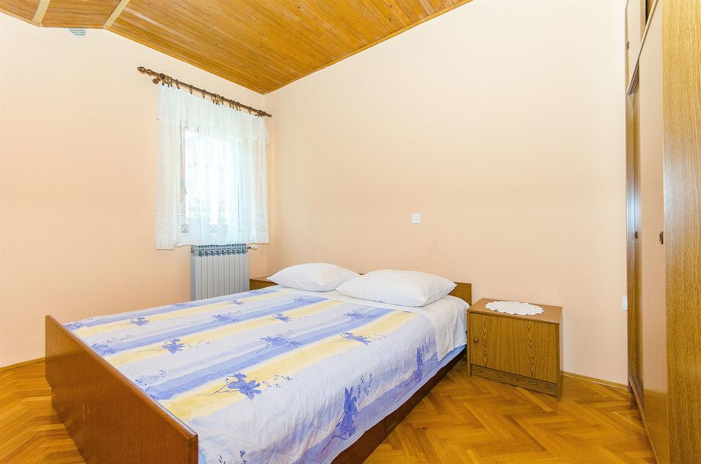 Apartments Marinko Makarska Bagian luar foto