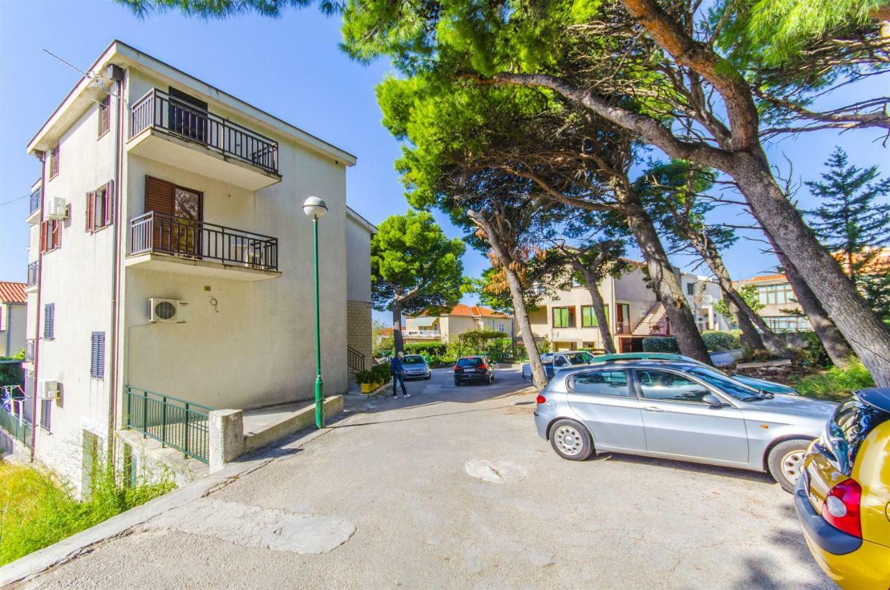 Apartments Marinko Makarska Bagian luar foto
